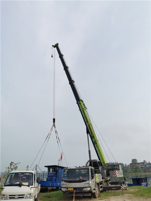 凤凰县桥梁建设吊装案例